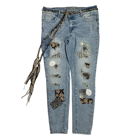 Hot Kiss Skinny Jeans Boho Black White Patched Distressed Light Denim Size 14 - Picture 2 of 12